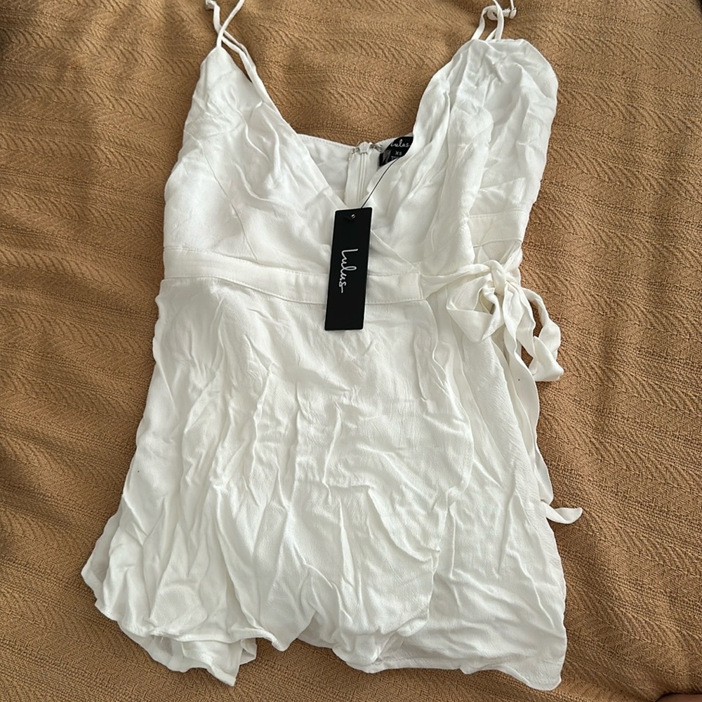 White Lulu’s romper